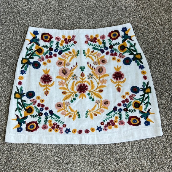 Altar'd State White Boho Embroidered Linen Cotton Mini Skirt, Size Medium - Picture 1 of 5